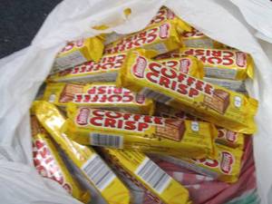 24 Nestle Coffee Crisps...