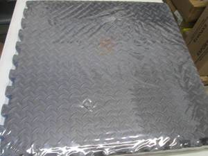 6 pk of Cushioning Floor Tiles 24x2...