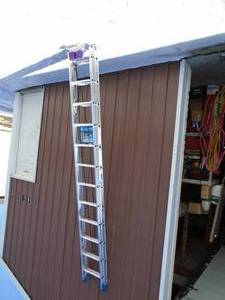 Werner 24 aluminum extension ladder 250 lb rating. New but has slight bend on one leg. As shown.