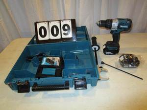 Makita 12 Hammer Drill