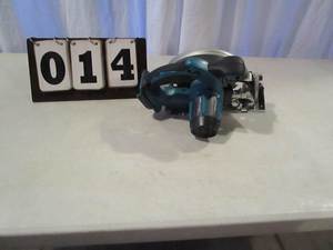 Makita LXT Cordless 6.5 Circular Saw