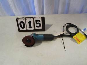 Makita 4-12 Angle Grinder