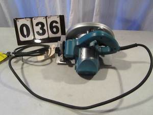 Makita 7-14 Circular Saw