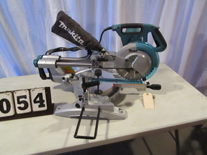 Bidding Reset 33122 - Its a 10 instead of 12 which was originally indicated.