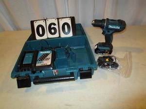 Makita Compact Cordless 12 Driver Drill