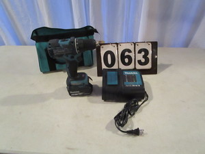 Makita LXT 12 Drive Drill Kit