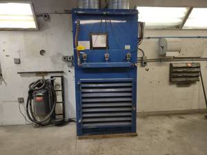 lot 28 image: Donaldson Torit Dust Collector, Mod...