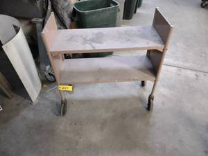 lot 207 image: Shop Cart, 36x14x34...