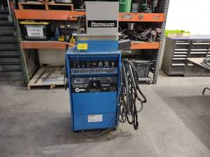 lot 18 image: Miller Syncrowave 351 Heli arc Weld...
