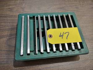 lot 47 image: 18 Parallels...