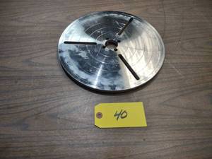 lot 40 image: 12 58 Face Plate...