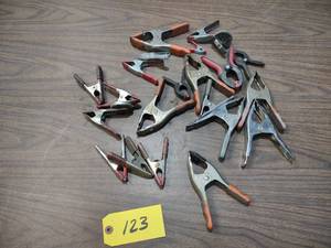 lot 123 image: Assorted Pinch Clamps...
