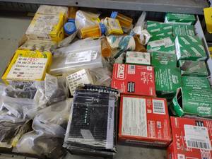 lot 234 image: Content of Drawer Including Hardwar...