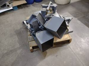 lot 270 image: Assorted Feeder Parts...