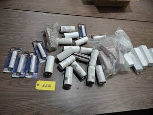 lot 326 image: Assorted Buffing Compounds...