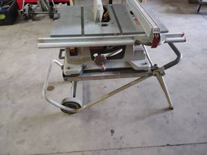 lot 354 image: Ridgid Model TS2400 Portable Tables...