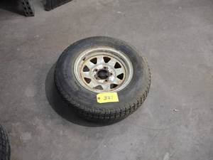 lot 387 image: Trailer Tire on Rim, ST20575D14, 6...