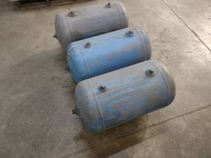 lot 397 image: (3) 10 Gallon Air Tanks, 200 PSI...