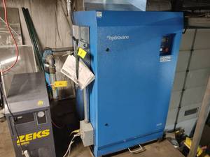 lot 5 image: Garner Denver Hydrovane HV30 Rotary...