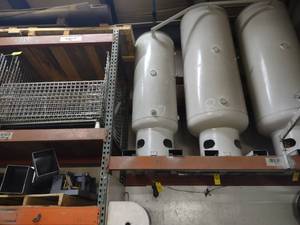 lot 7 image: Air Expansion Tank, Skid Mounted...