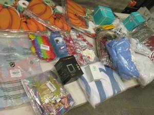 Gifts, seasonal, clothes, dcor, m...