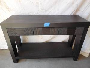 lot 3 image: 3-Drawer Dark Wooden TableCredenza 46x16x30