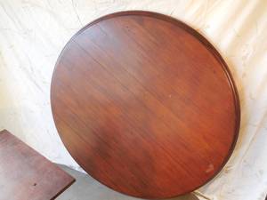 lot 13 image: Heavy Wooden Table & Base 54 Round x 30 Tall