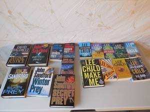 lot 21 image: Box Of Lee Child(Reacher) & Sanford(Prey) Novels