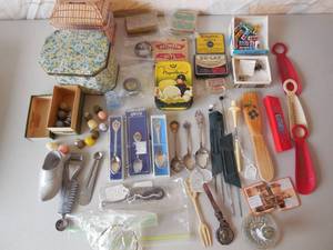 lot 79 image: Box of Misc. Antiques