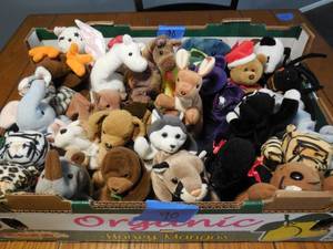lot 90 image: Box Lot Of Beanie Babies