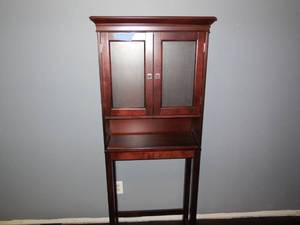lot 163 image: Over The Toilet Cabinet 65x24W