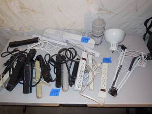 lot 179 image: Box Lot Of Power Strips, Under Cabinet Lights, Deck Lamp & Light With Guard