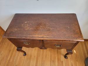 lot 18 image: Club Foot Lowboy Chest