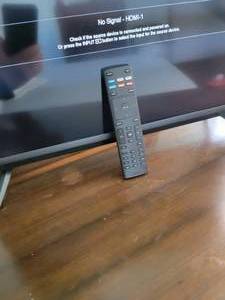 lot 11 image: Vizio 24 Television with Remote