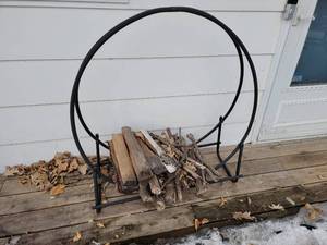 lot 89 image: Half Cord Firewood Ring