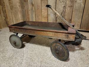 lot 15 image: Antique Champion Speedster Wood Wagon
