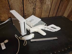 lot 101 image: Nintendo Wii