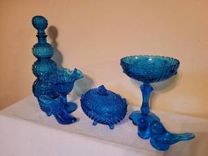 lot 57 image: Brilliant Vintage Hobnail Glass Decor Collection
