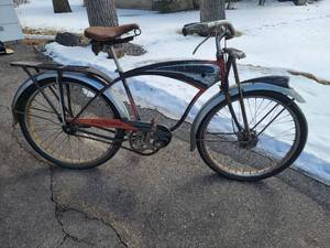 lot 98 image: Amazing Vintage Schwinn Black Phantom Bicycle
