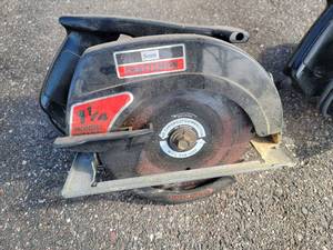 lot 115 image: Craftsman Circular Saw Collection