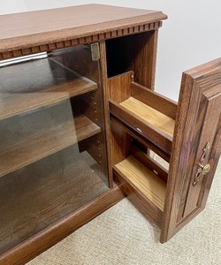 lot 116 image: Wooden TVMedia Stand
