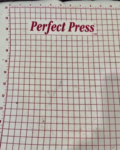 lot 132 image: June Tailor Perfect Press