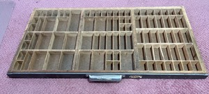 lot 160 image: Vintage Hamilton Print Tray