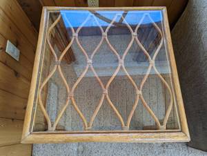 lot 33 image: Glass Topped Rattan Side Table