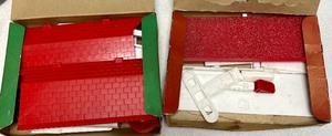 lot 303 image: Vintage Building Kits