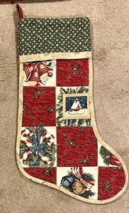 lot 315 image: Holiday Decor