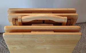 lot 341 image: Wood TV Tray Set