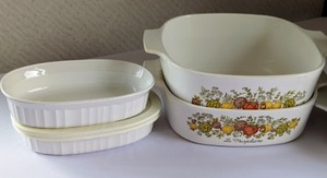 lot 358 image: Corningware Baking Dishes
