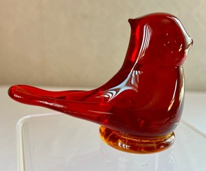 lot 18 image: Vintage W. Ward Glass Cardinal of Virtue
