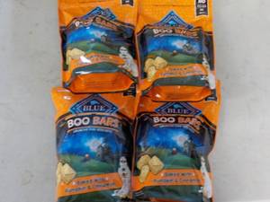 4 - 11 oz Bags Blue Boo Bars Dog Bi...